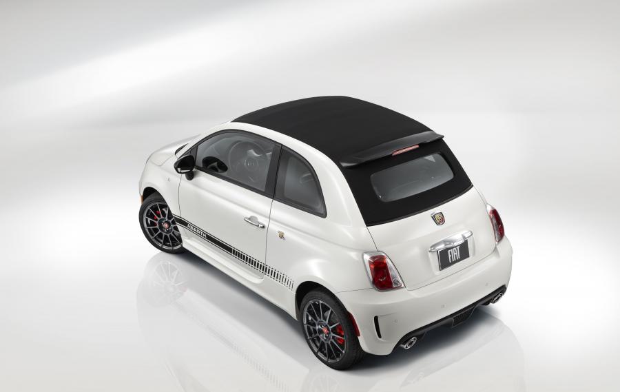  Abarth 500C 2013 года  (NA) (фото 26 из 46)